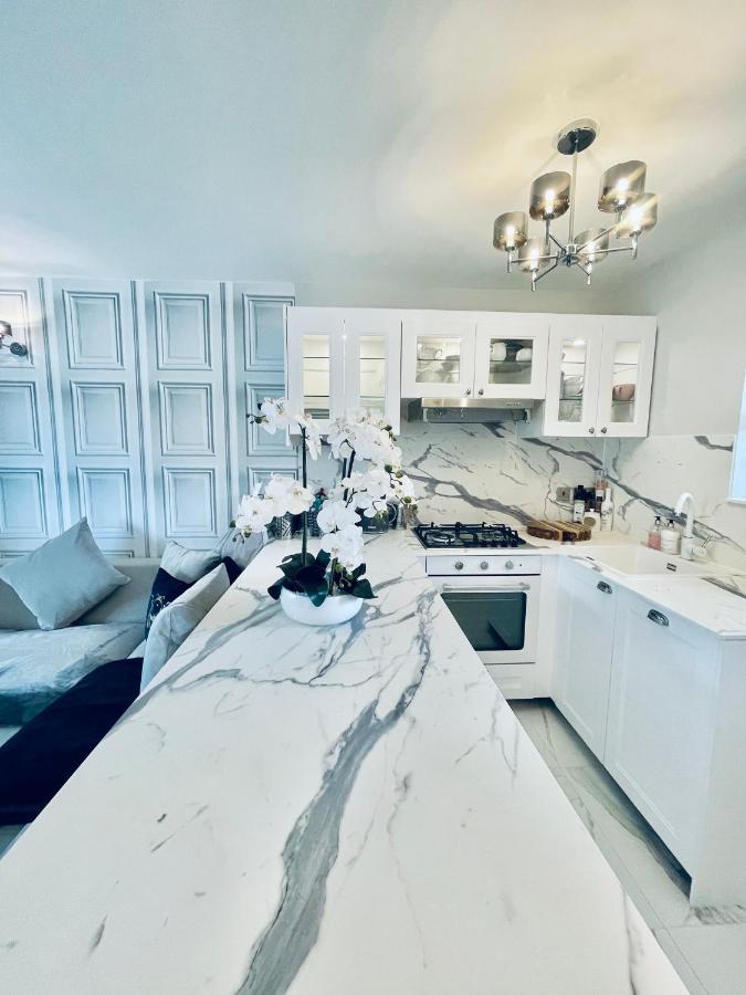 Cotswold Chic Retreats "Cloud Nine" Central Chipping Campden-Parking-Garden מראה חיצוני תמונה